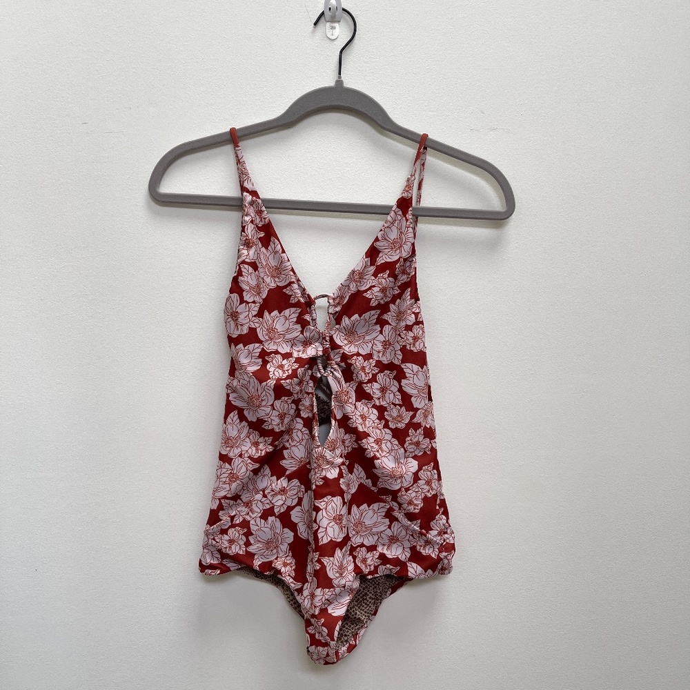 Rust Magnolia Kokomo